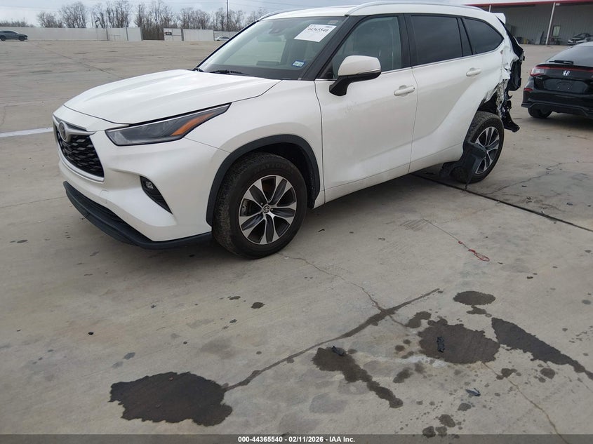 2021 Toyota Highlander Xle