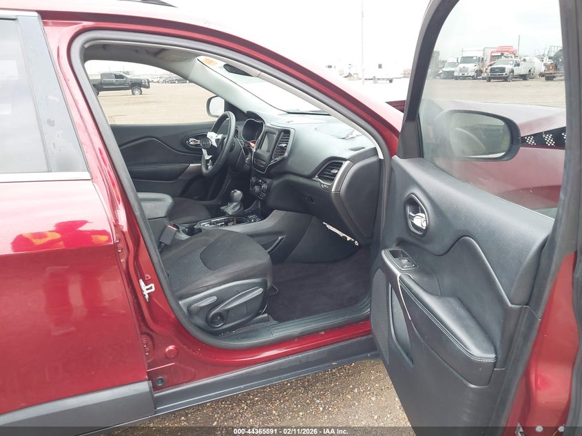 2019 Jeep Cherokee Latitude Fwd