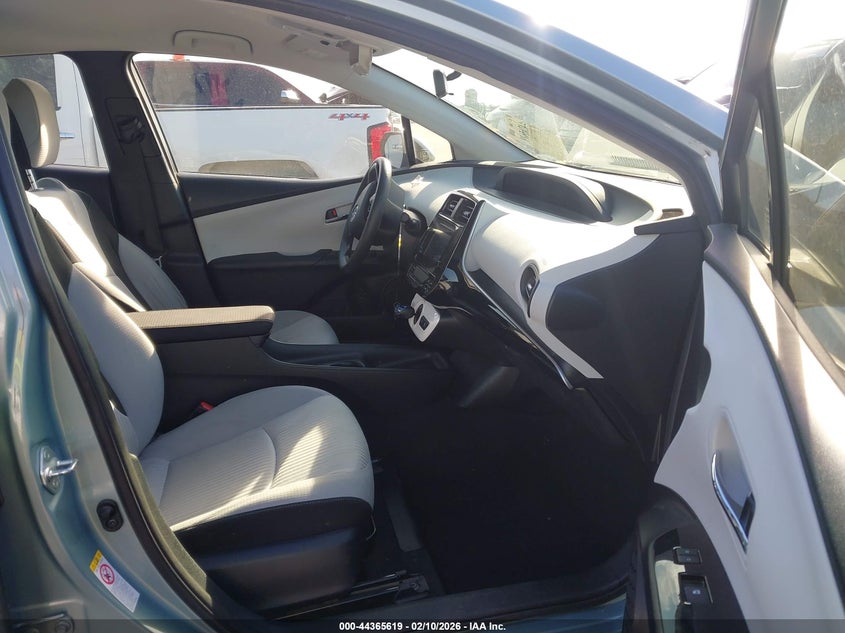 2016 Toyota Prius Two Eco