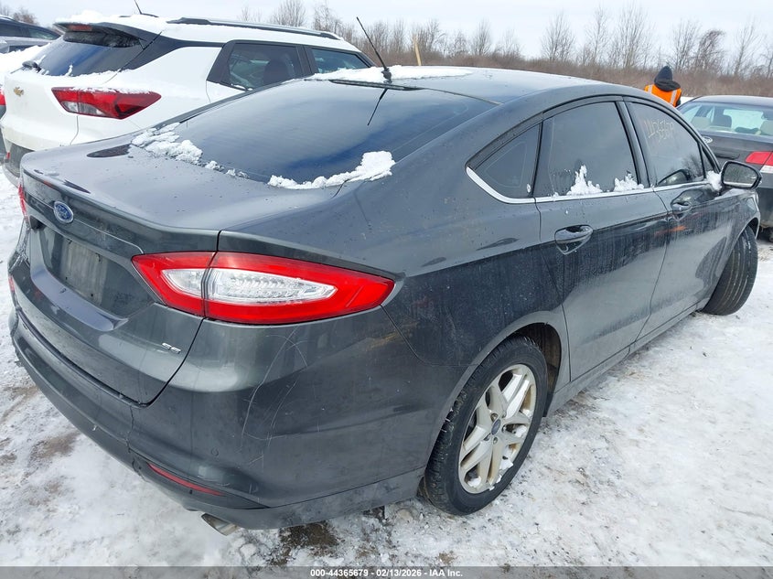 2016 Ford Fusion Se
