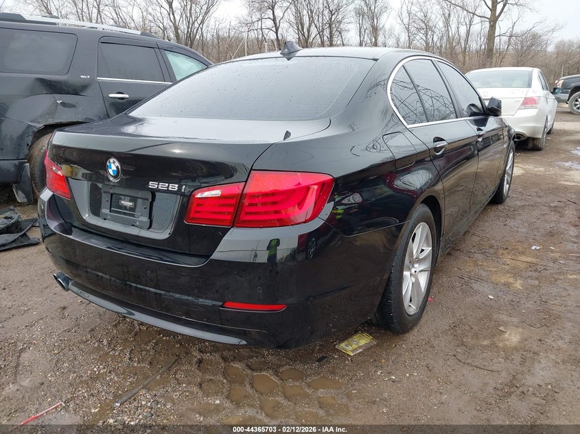 2012 BMW 528I