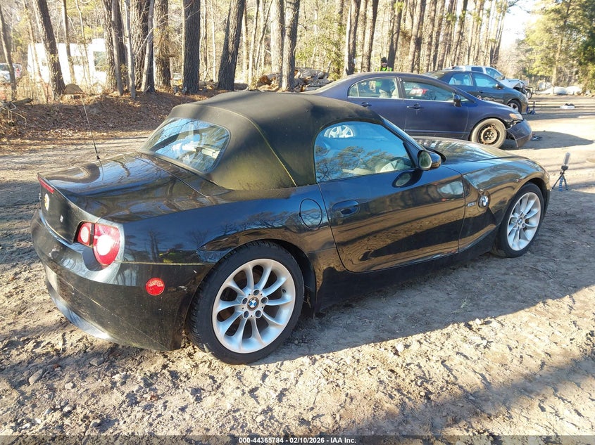 2005 BMW Z4 2.5I