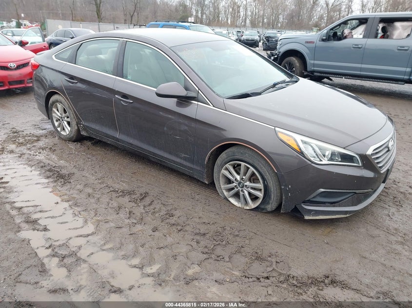 2016 HYUNDAI SONATA SE