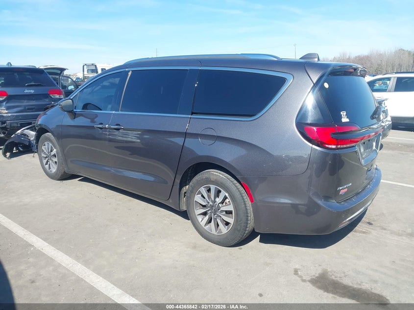 2021 Chrysler Pacifica Touring L