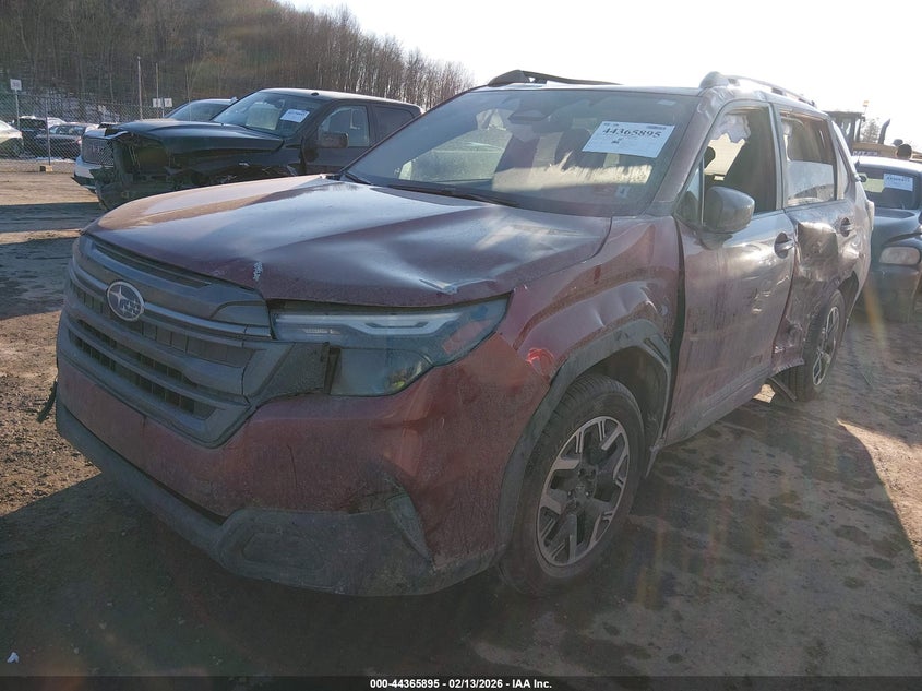 2025 Subaru Forester Premium