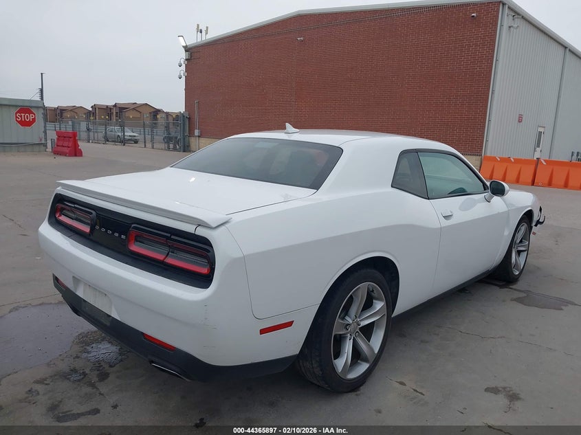 2015 Dodge Challenger Sxt