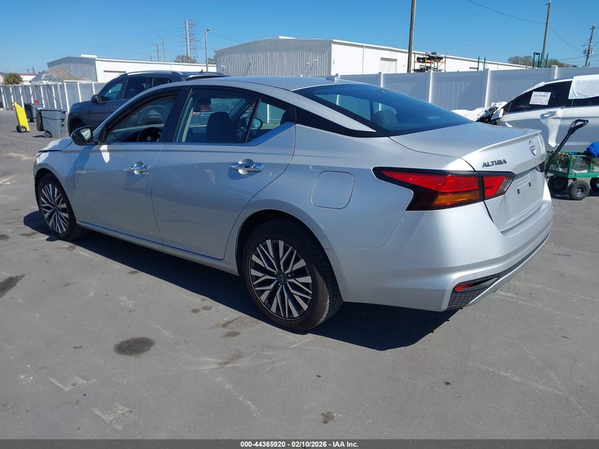 2024 Nissan Altima Sv Fwd