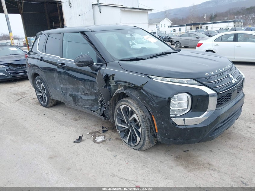 2022 Mitsubishi Outlander Es 2.5 S-Awc