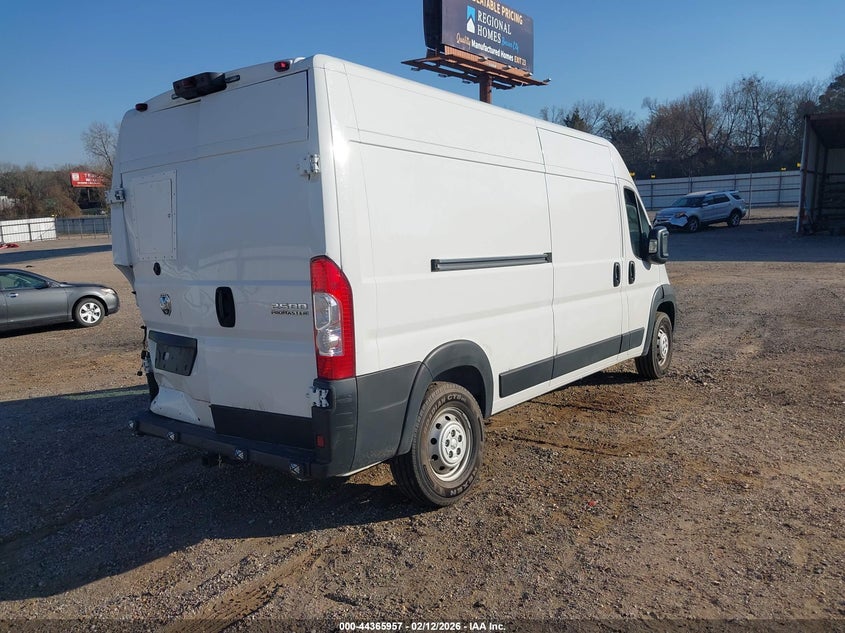 Vin: 3c6lrvdg5pe560774, lot: 44862443, ram promaster 2500 high roof 159 wb 20234