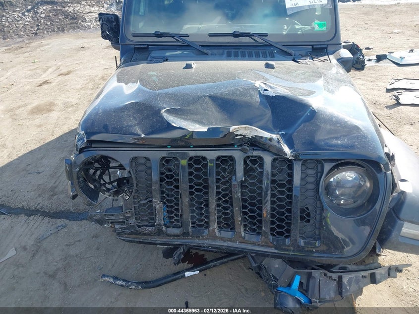 2023 JEEP WRANGLER 4XE auction photo 6