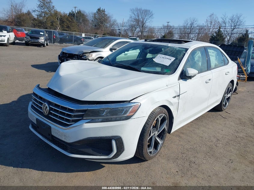 2020 Volkswagen Passat 2.0T R-Line