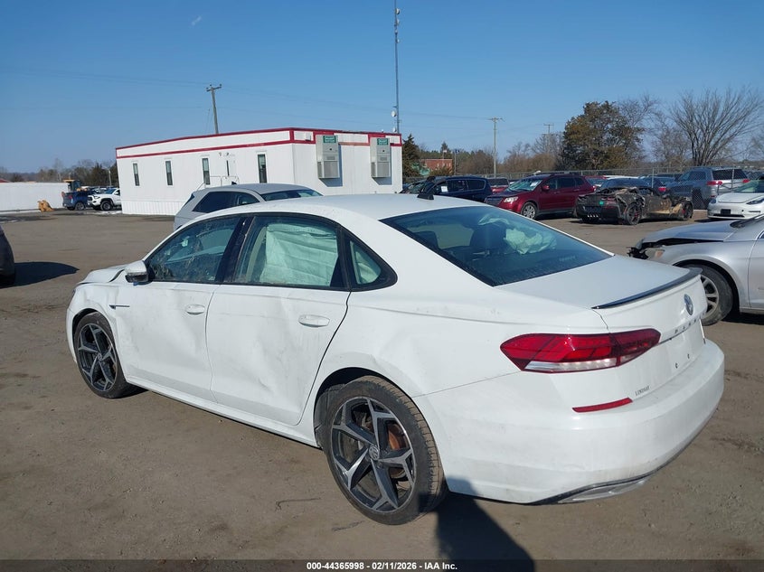 2020 Volkswagen Passat 2.0T R-Line