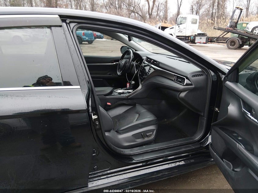 2019 Toyota Camry Xse