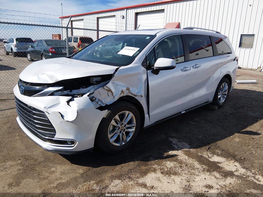 2024 Toyota Sienna Limited