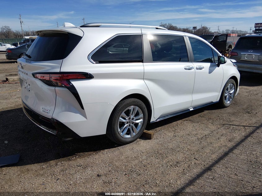 2024 Toyota Sienna Limited