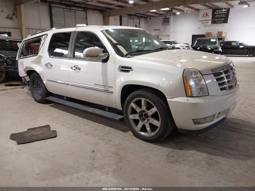 CADILLAC ESCALADE PREMIUM