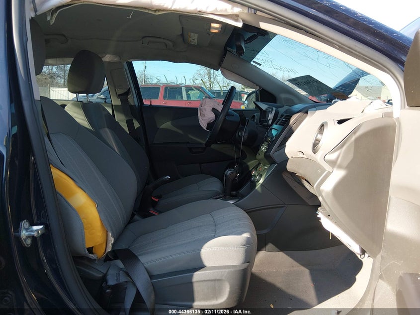 2015 Chevrolet Sonic Lt Auto