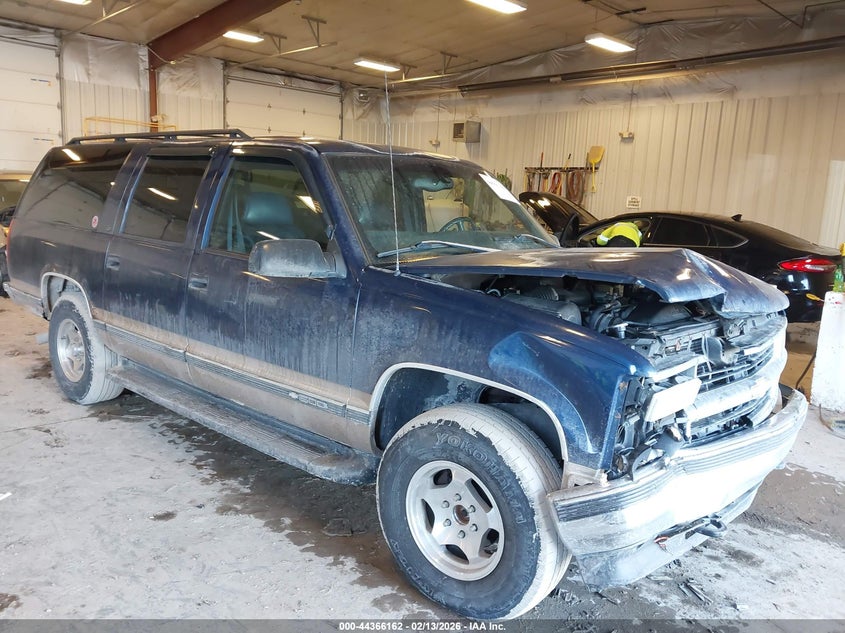 1999 Chevrolet Suburban 1500 Lt