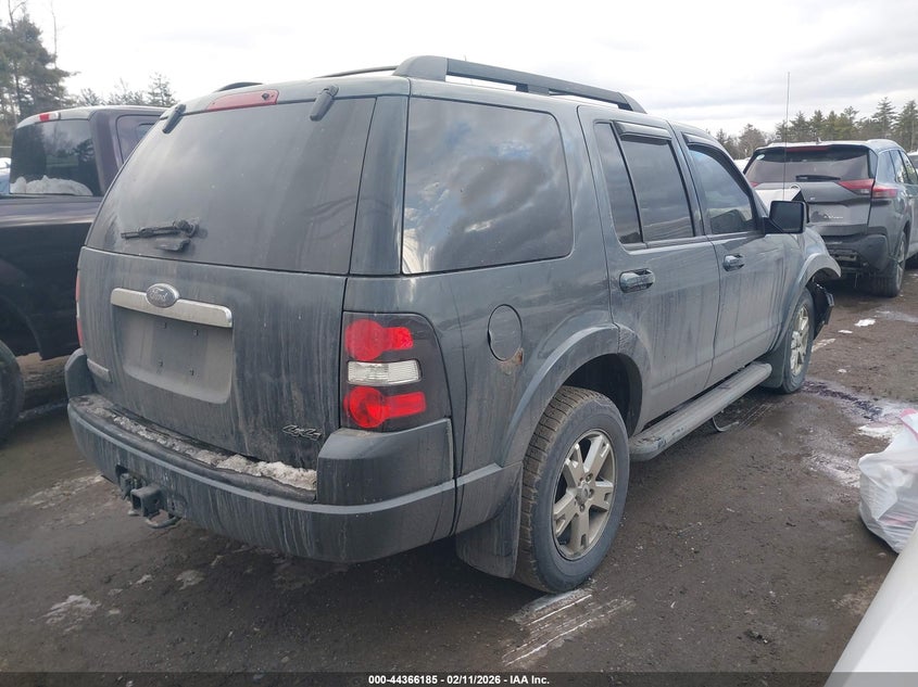 2010 Ford Explorer Xlt