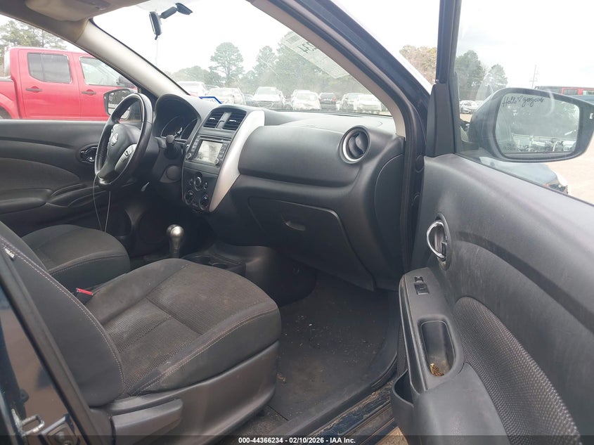 2016 Nissan Versa 1.6 Sl