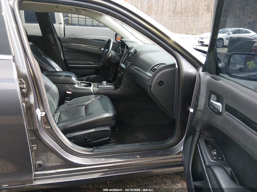 2017 Chrysler 300 Limited Awd