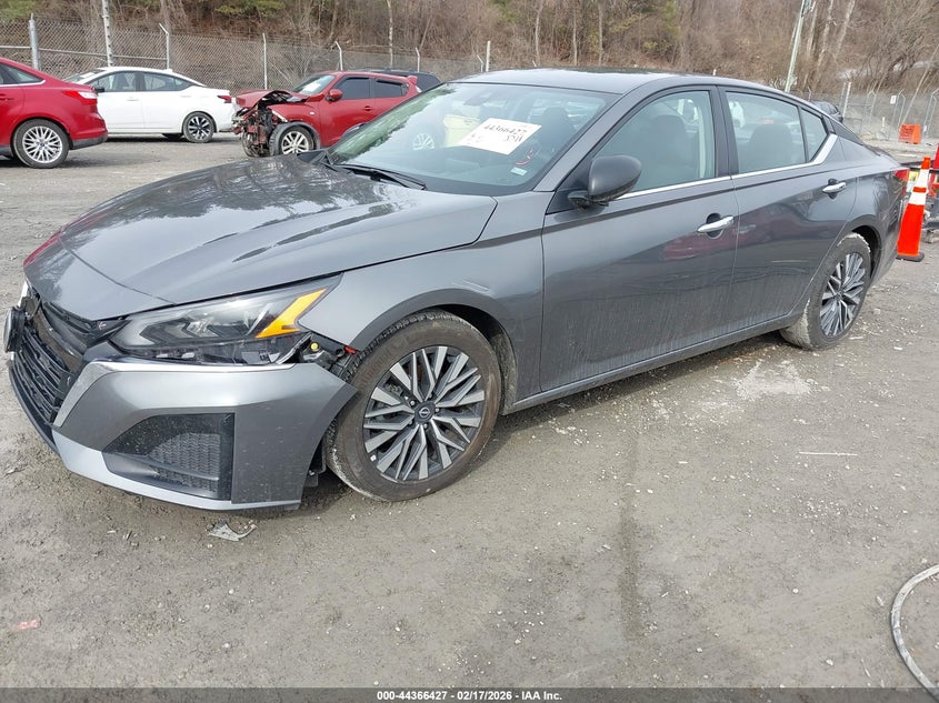 2025 Nissan Altima Sv Fwd