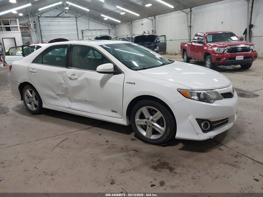 2014 Toyota Camry Hybrid Se Limited Edition