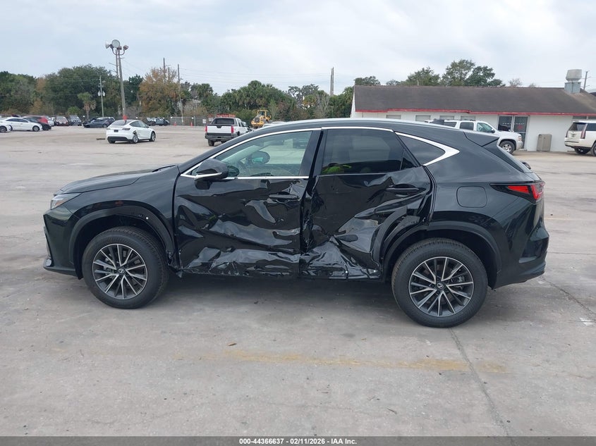VIN: 2T2HGCEZ3TC105063 2026 LEXUS NX 350 LUXURY