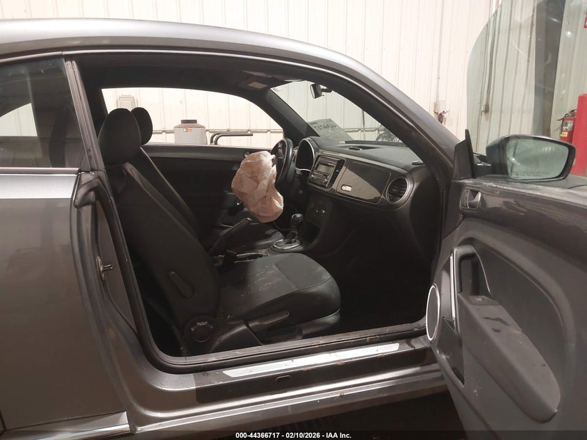 2012 Volkswagen Beetle 2.5L