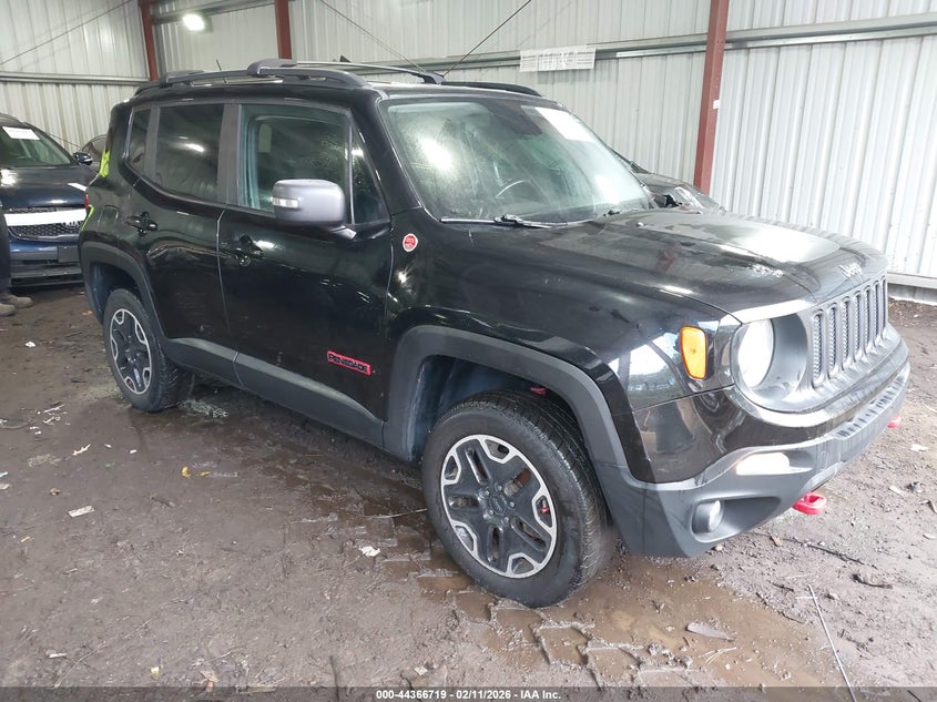2017 Jeep Renegade Trailhawk 4X4