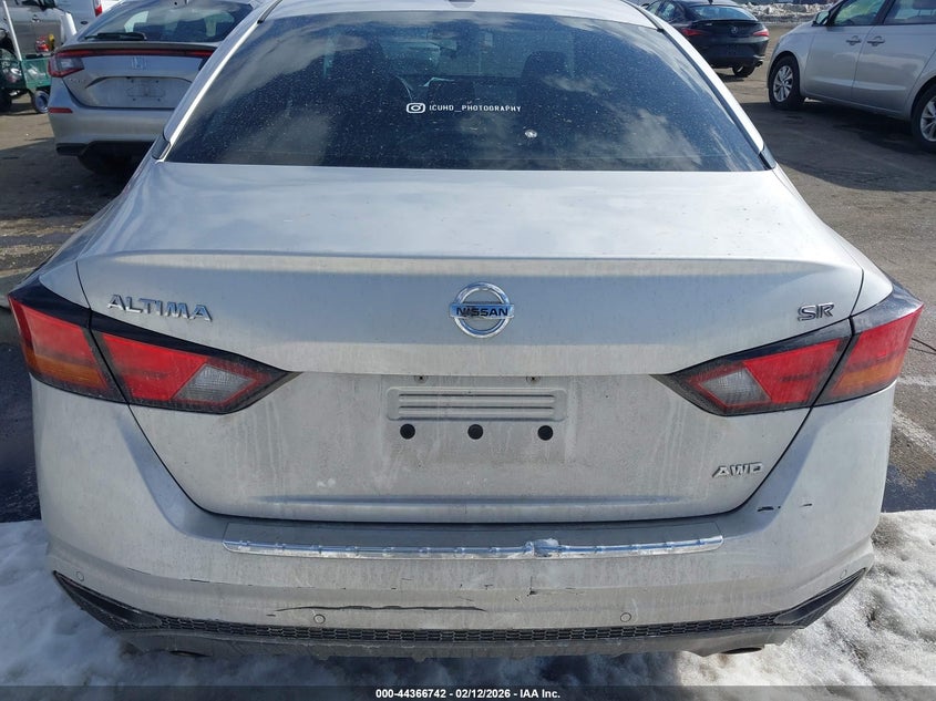 VIN 1N4BL4CW9LC215215 2020 NISSAN ALTIMA SR INTELLIGENT AWD
