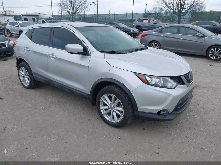 2018 Nissan Rogue Sport S