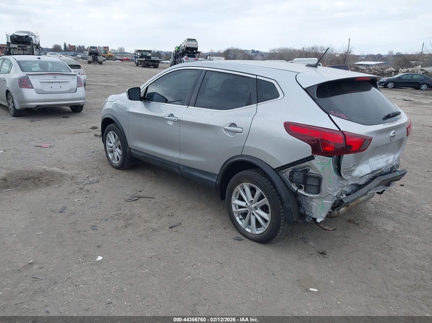 2018 Nissan Rogue Sport S