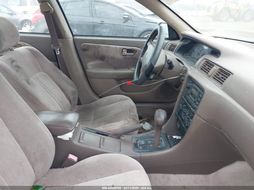 1999 Toyota Camry Le V6