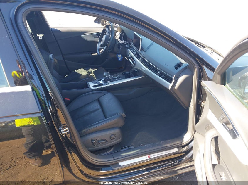 2018 Audi A4 2.0T Premium/2.0T Tech Premium