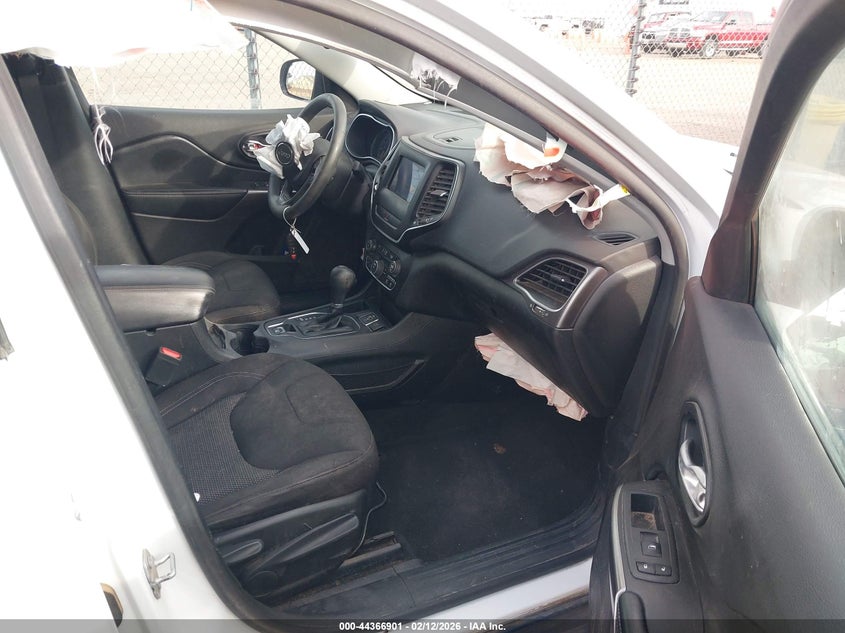 2020 Jeep Cherokee Latitude Fwd