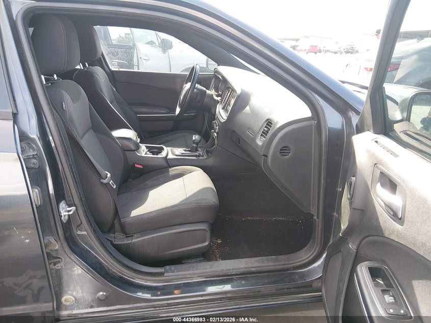 2016 Dodge Charger Se