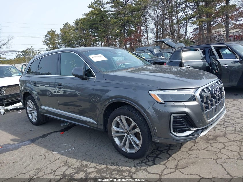 2025 Audi Q7 Premium Plus 45 Tfsi Quattro Tiptronic