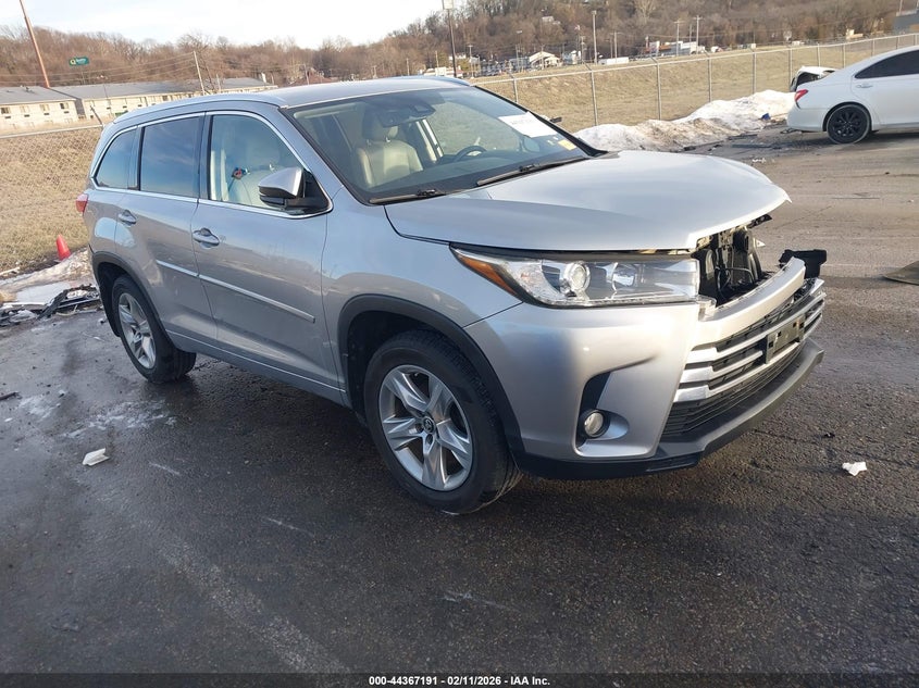 2017 Toyota Highlander Limited