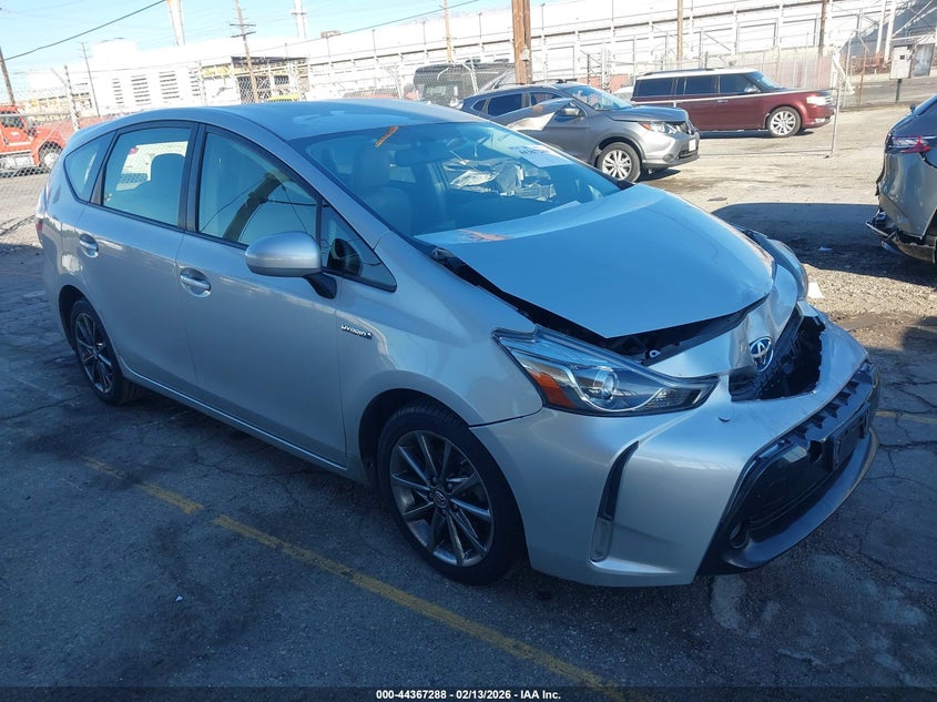 2016 Toyota Prius V Five