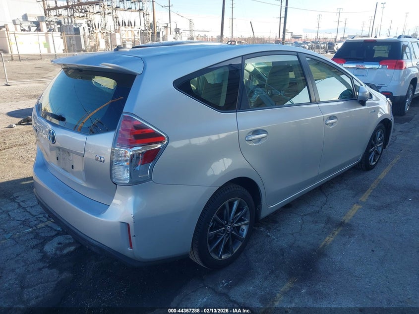 2016 Toyota Prius V Five