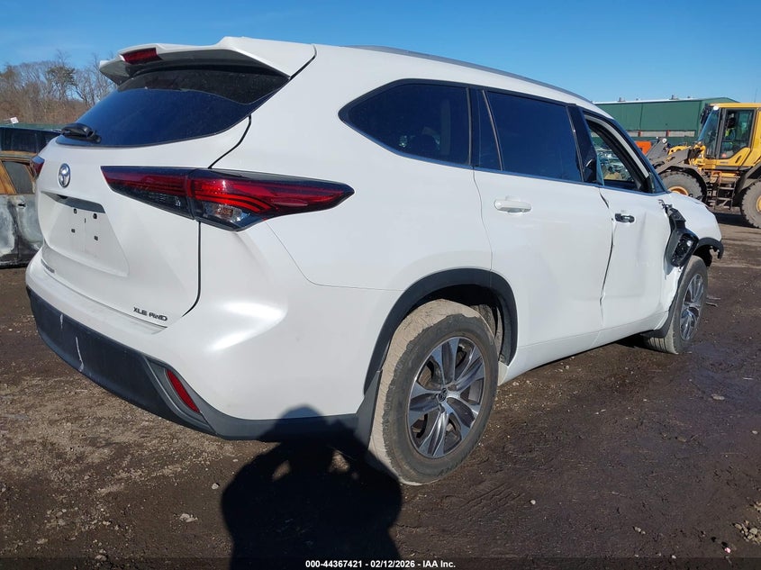 2022 Toyota Highlander Xle