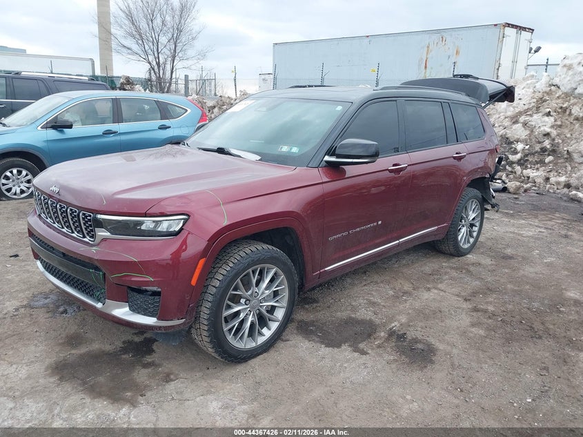 2022 Jeep Grand Cherokee L Summit 4X2