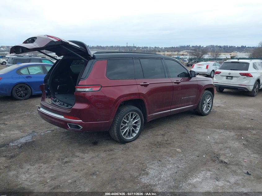 2022 Jeep Grand Cherokee L Summit 4X2