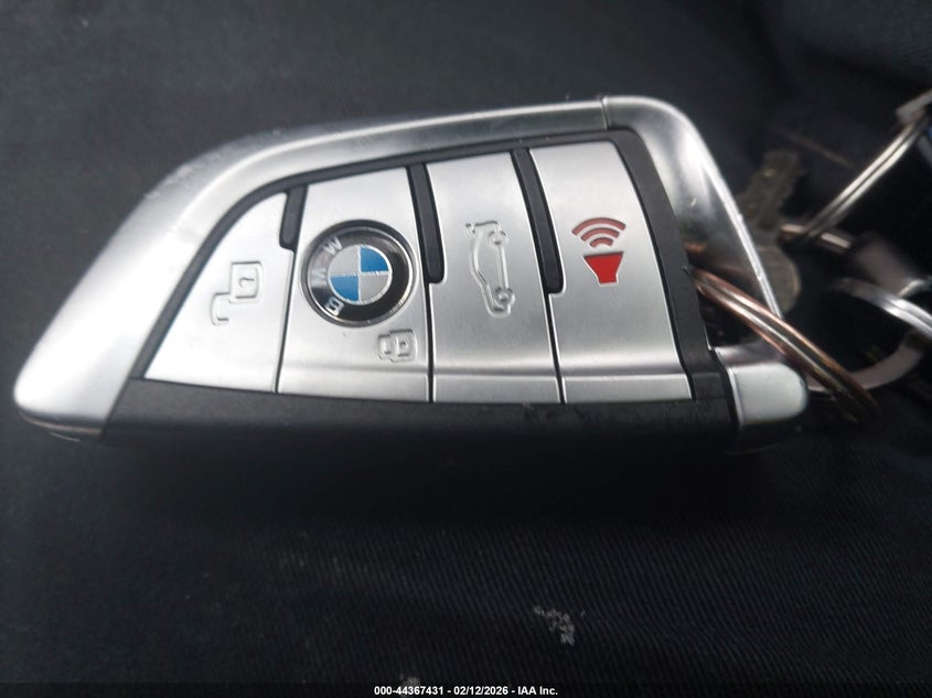 2021 BMW X3 Phev xDrive30E VIN: 5UXTS1C05M9E03807 Lot: 44367431