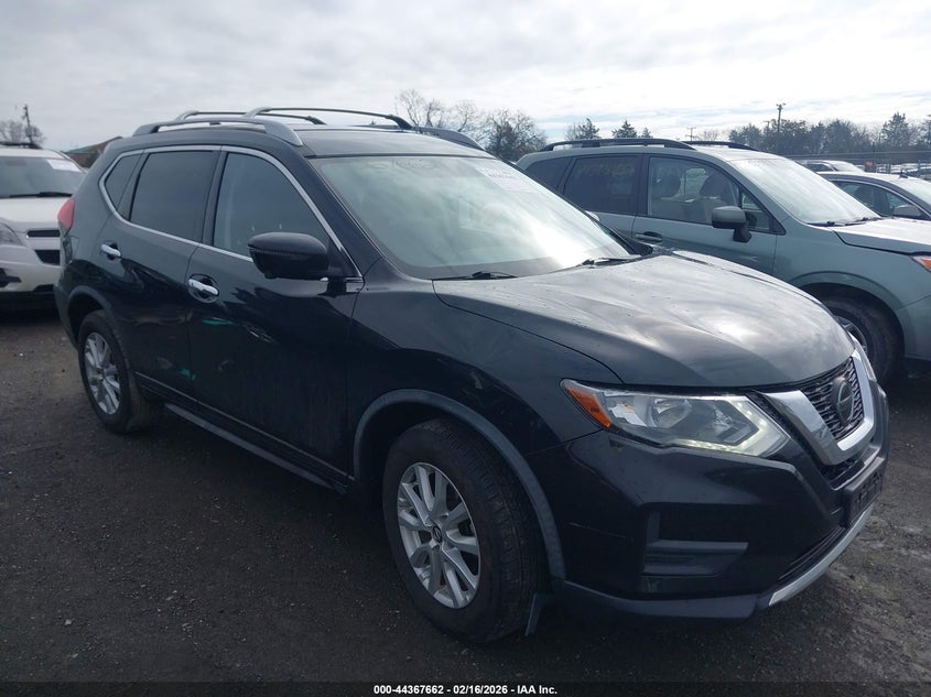 2018 Nissan Rogue Sv
