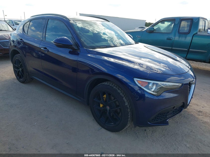 2019 Alfa Romeo Stelvio Ti Sport Awd