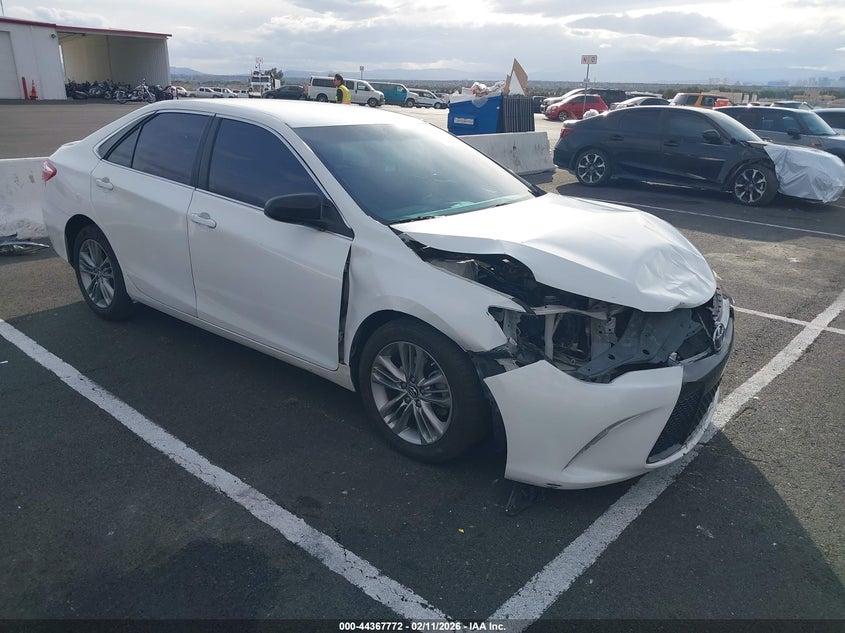 2016 Toyota Camry Se