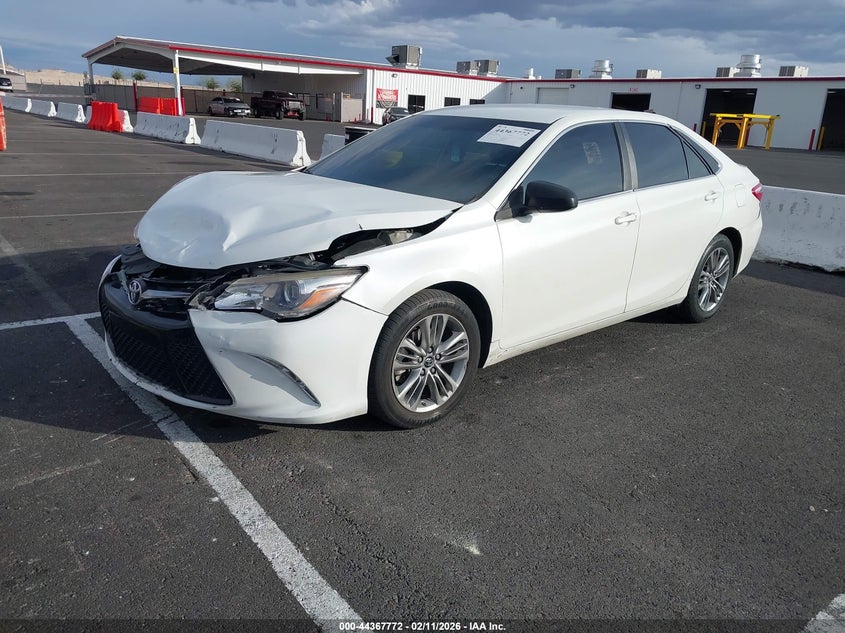 2016 Toyota Camry Se