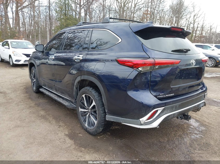 2021 Toyota Highlander Xse